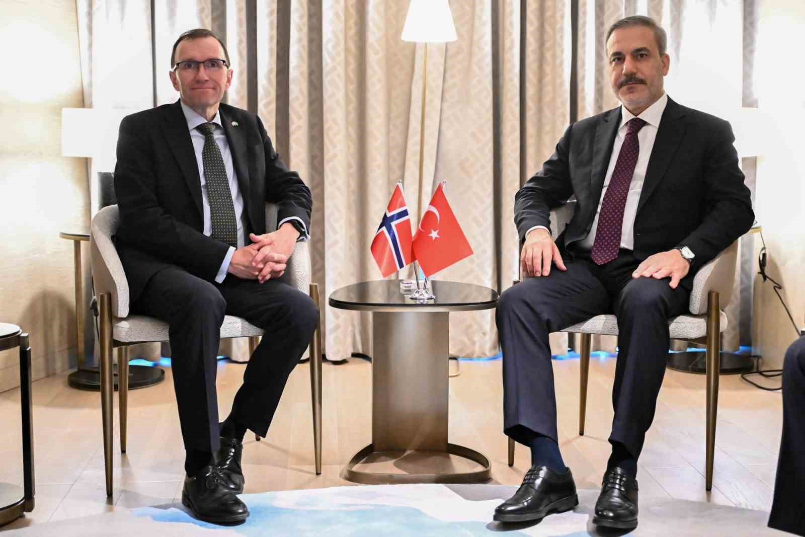 Dışişleri Bakanı Fidan, Norveç Dışişleri Bakanı Eide ile görüştü