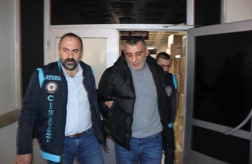 Kayseri’de Gazeteci Azim Deniz’i