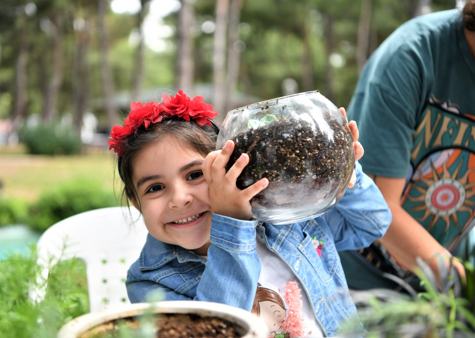 Konyaaltı HayatPark’ta anneler için çiçekleri tasarladılar!