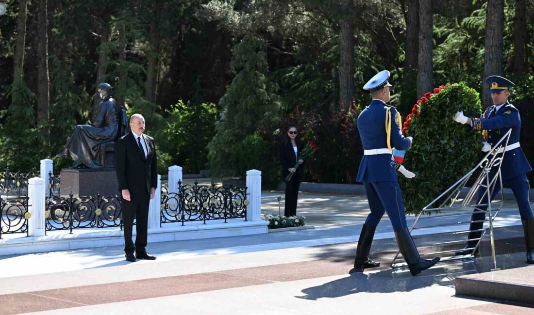 AZERBAYCAN'IN ULUSAL LİDERİ HAYDAR