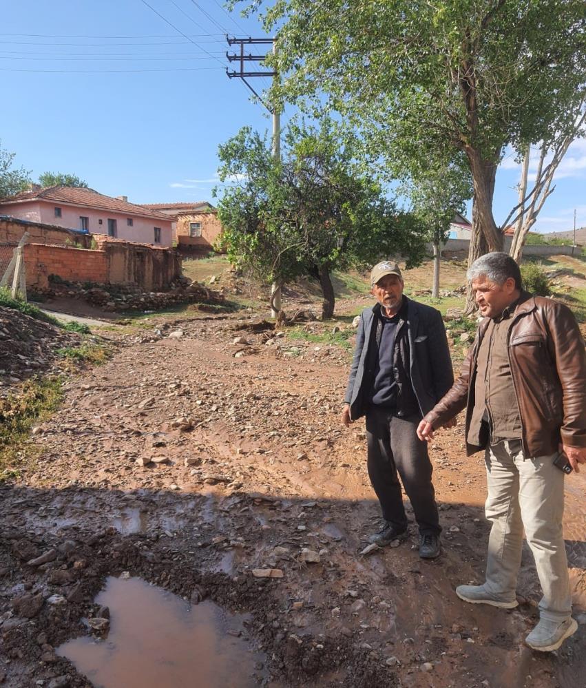 Sağanak yağış hayatı olumsuz etkiledi