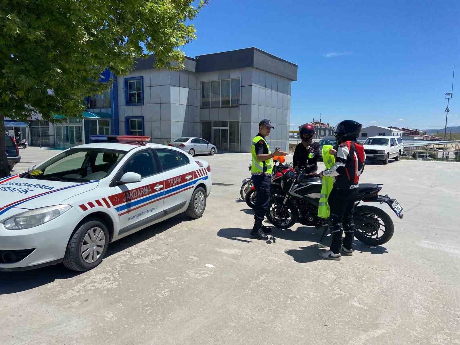 jandarmadan trafik eğitimi!