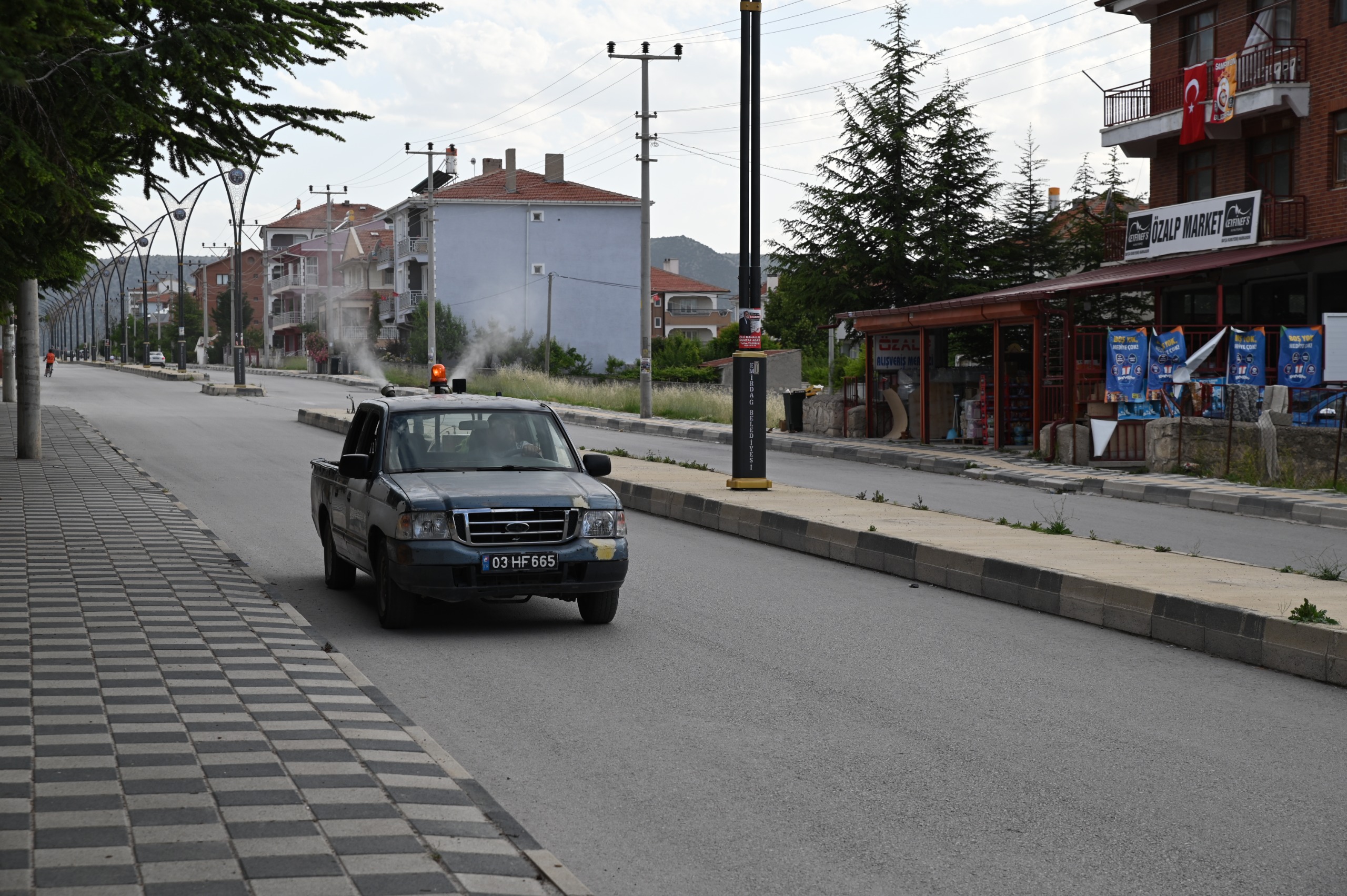 Emirdağ’da haşerelerle etkin mücadele