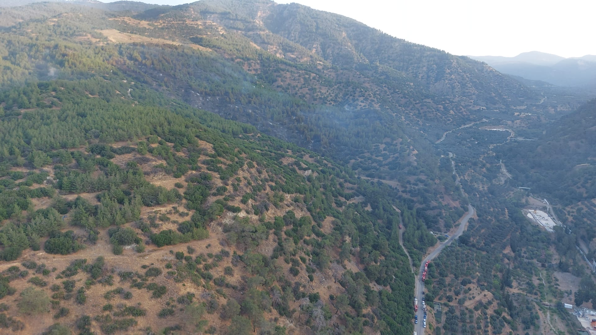 Aydın’da YKS’ye girecek öğrenciler okul binalarına alınmaya başladı