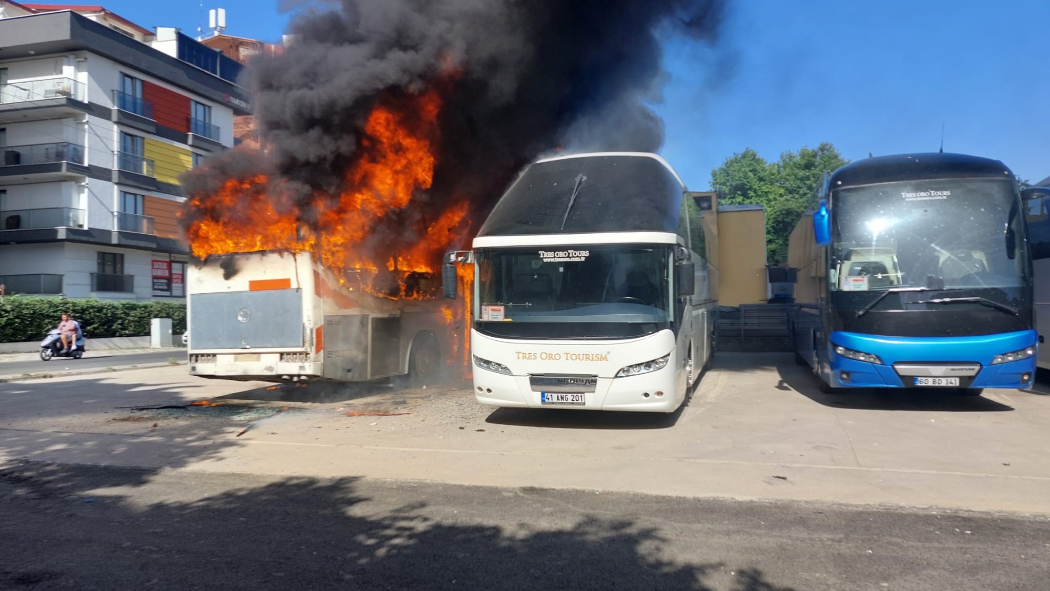 Kocaeli’de iki yangın