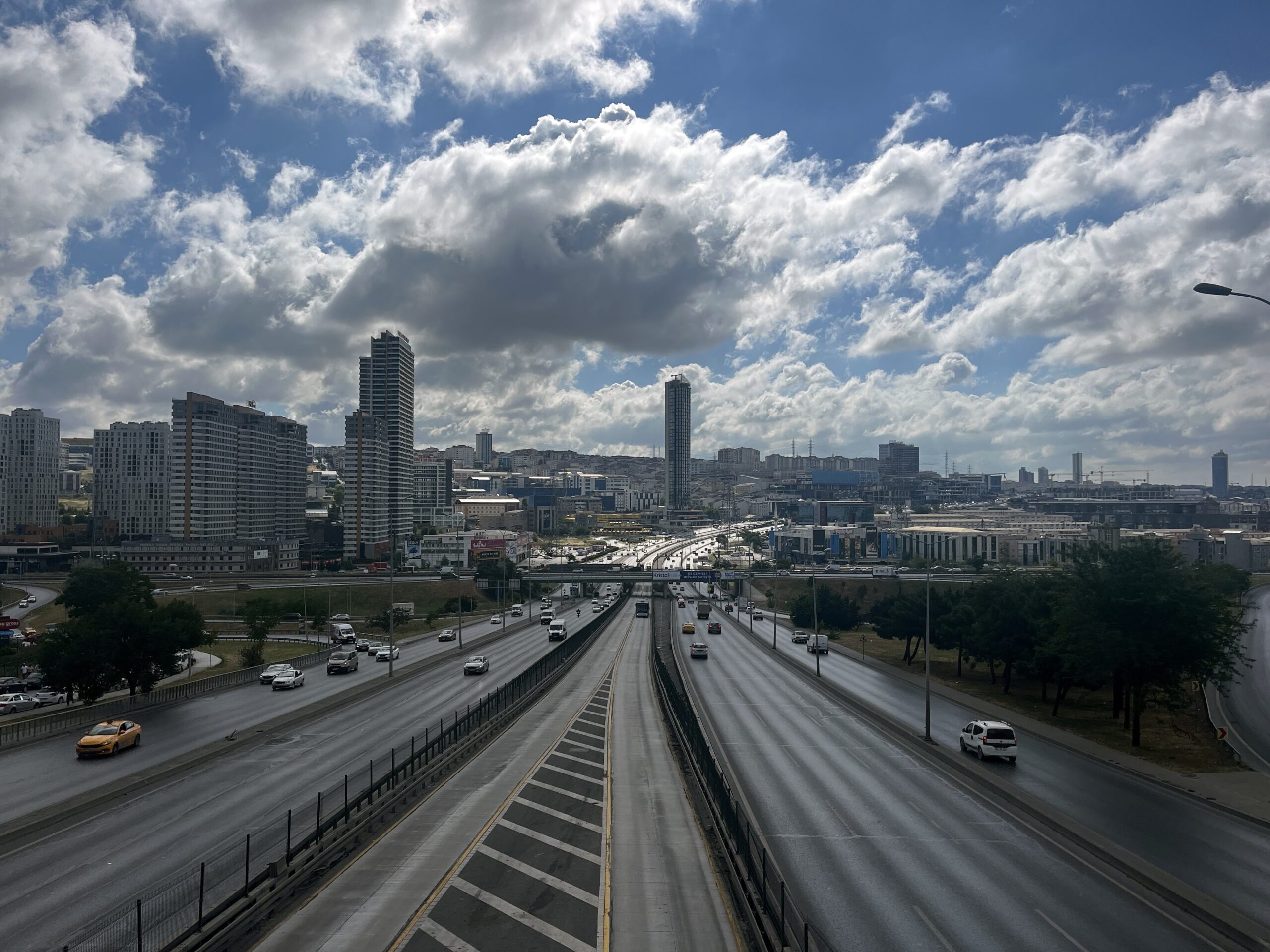 Bayram tatilinin ilk günü İstanbul’da trafik boş kaldı