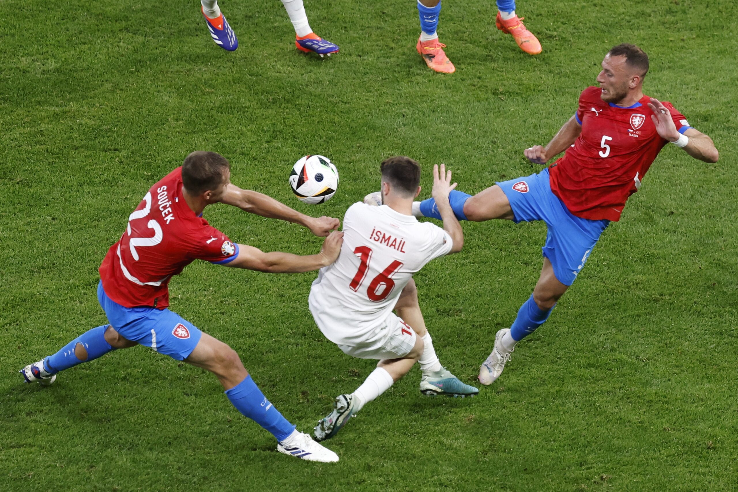 EURO 2024: Çekya: 1 – Türkiye: 2 (Maç sonucu)