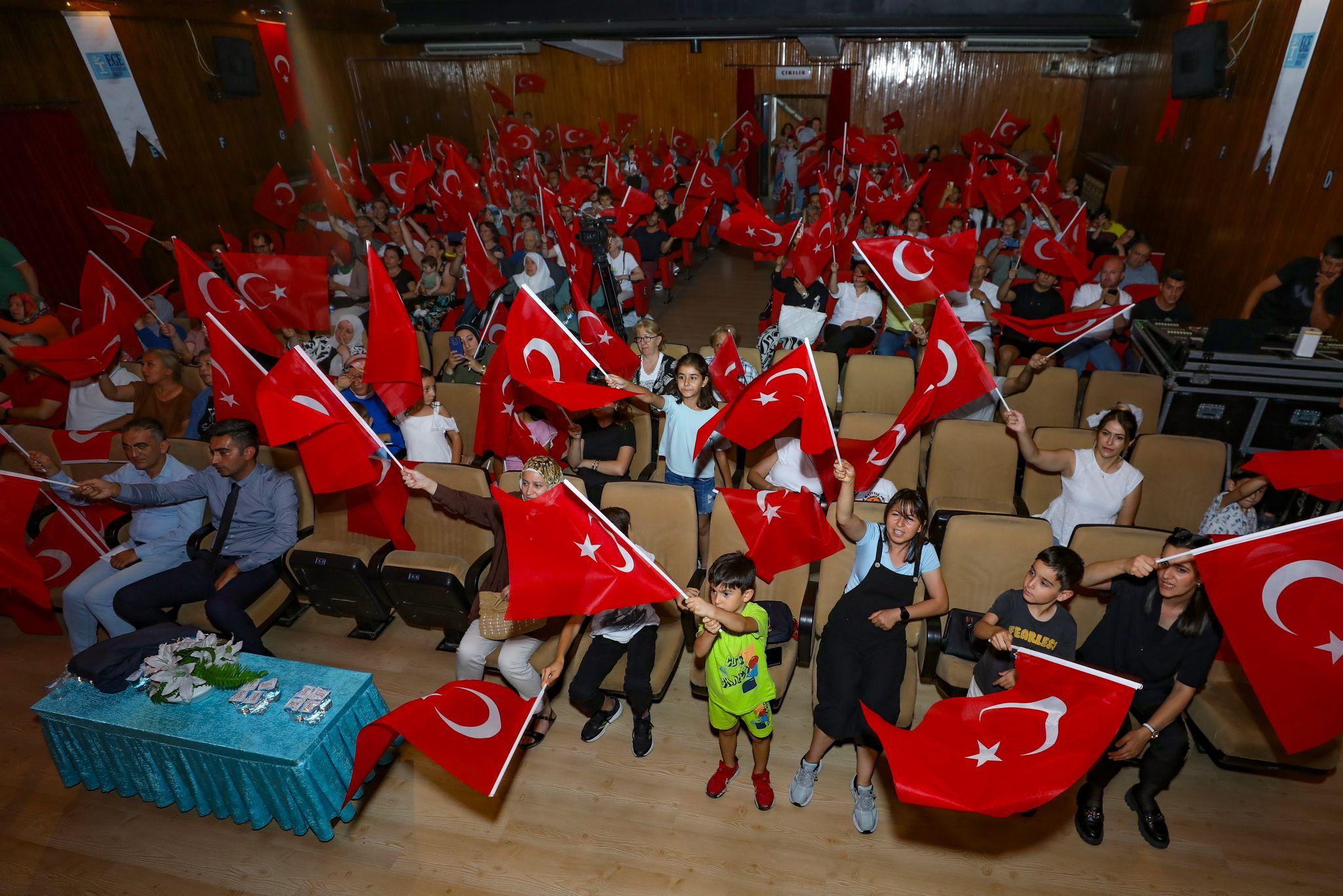 Çocuk korosundan  muhteşem konser