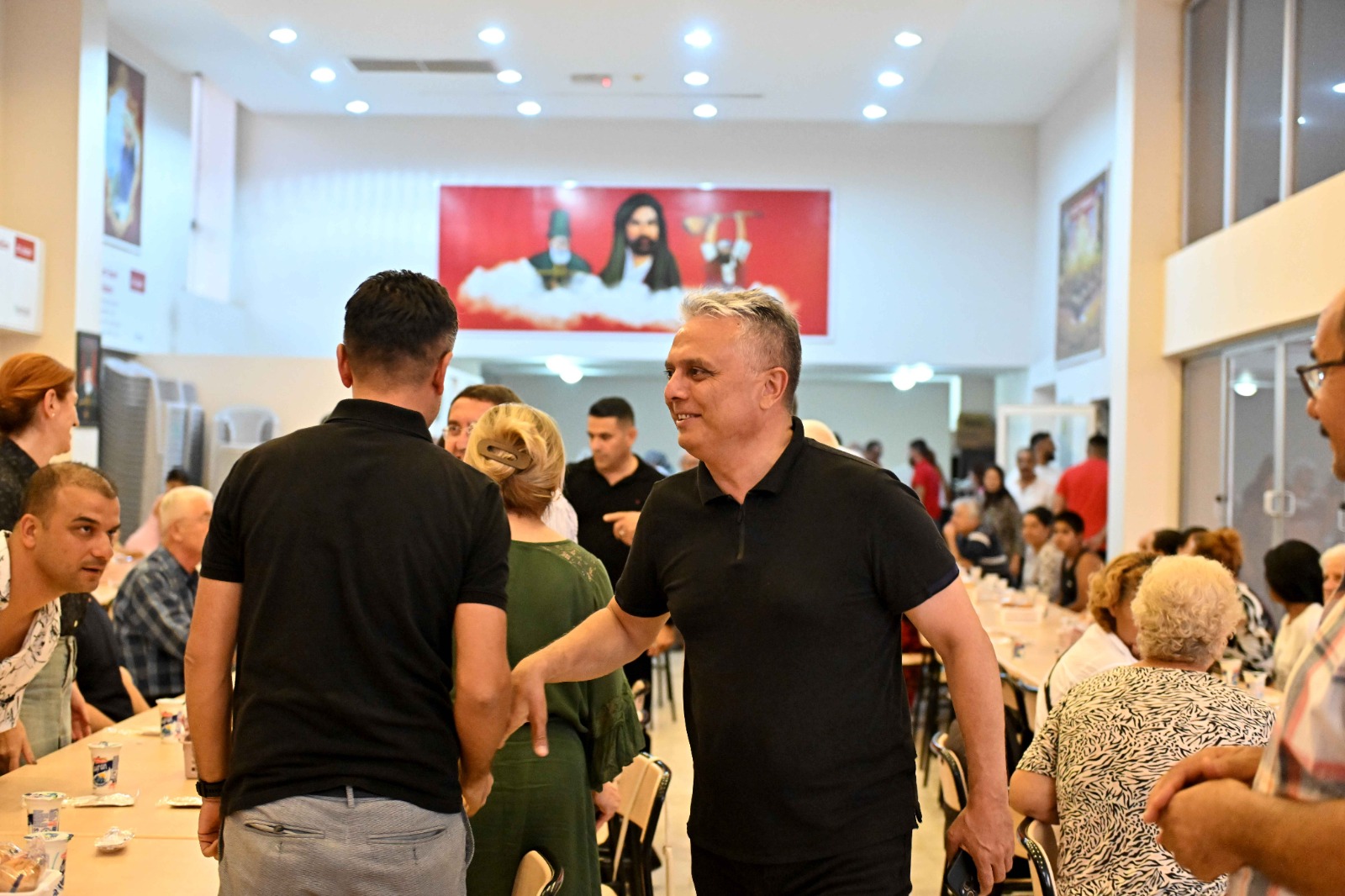 Ümit Uysal, Muharrem Orucu iftarına katıldı