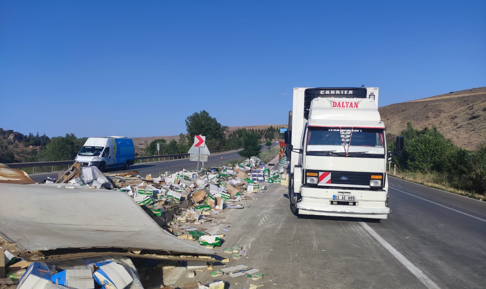 Afyonkarahisar’daki trafik kazalarında 3 kişi yaralandı