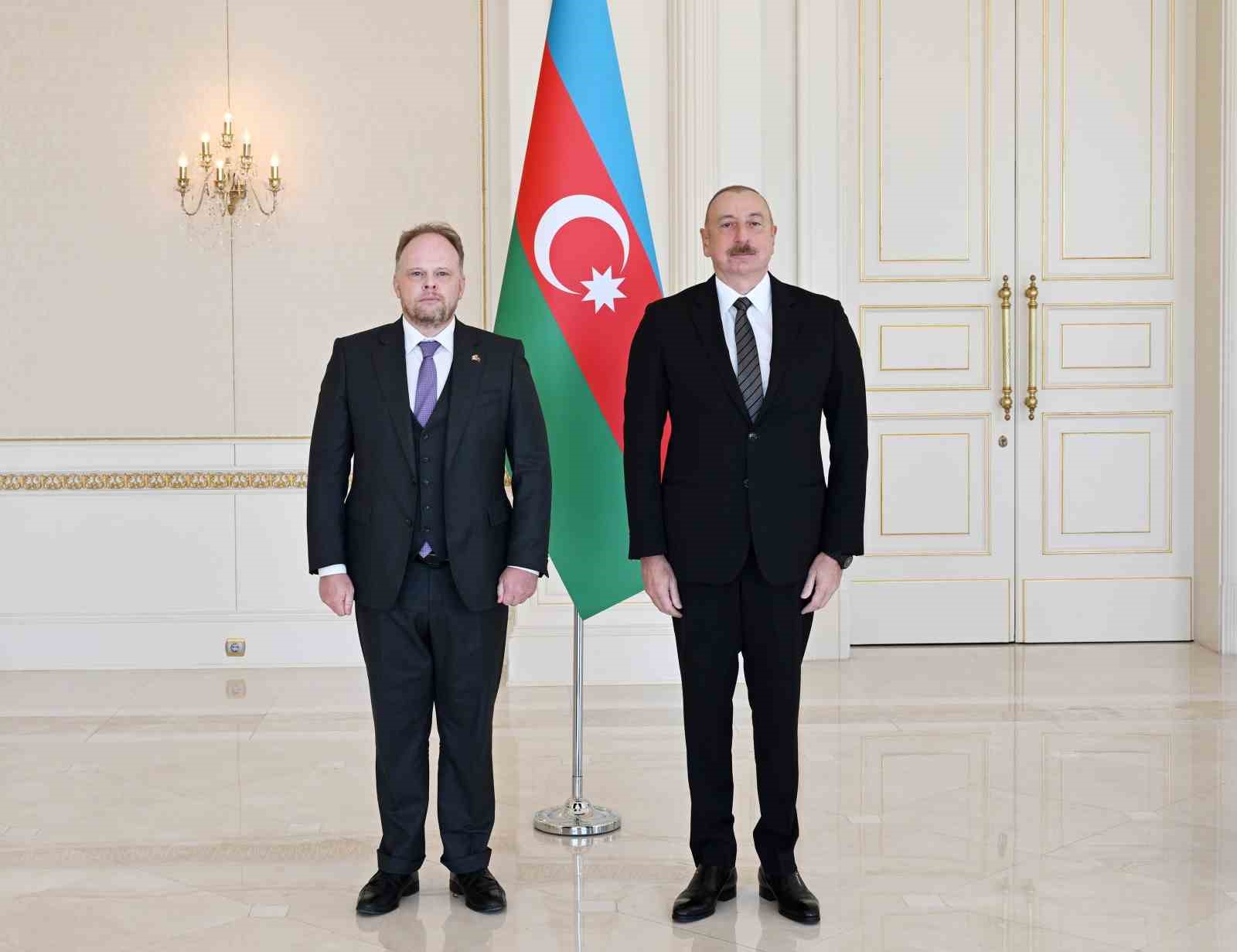 Aliyev: “Barış anlaşmasının temel şartı Ermenistan anayasasının değiştirilmesidir”