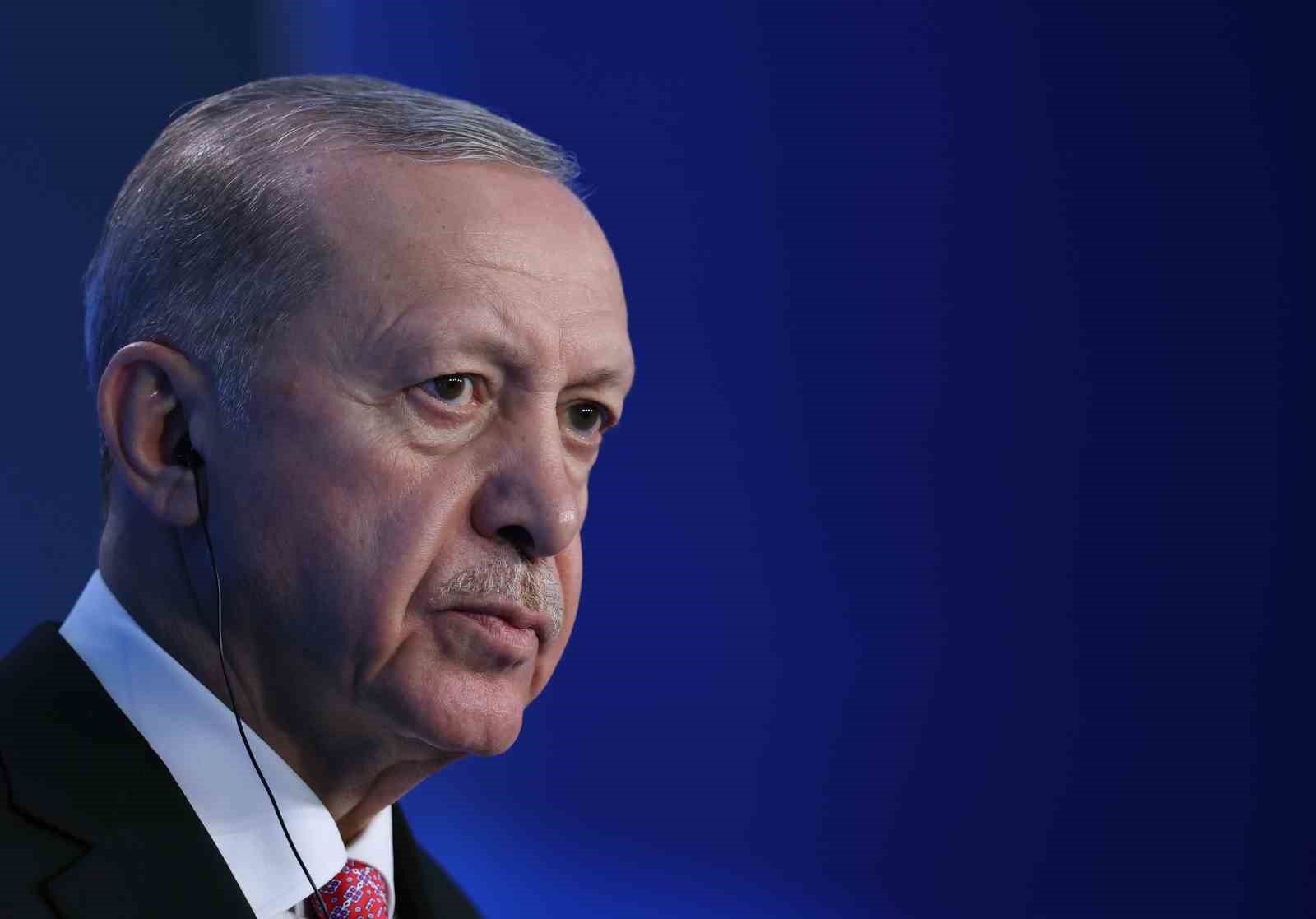 Cumhurbaşkanı Erdoğan: Türkiye, bölgesinin istikrar ve huzur abidesi olarak öne çıkmaktadır