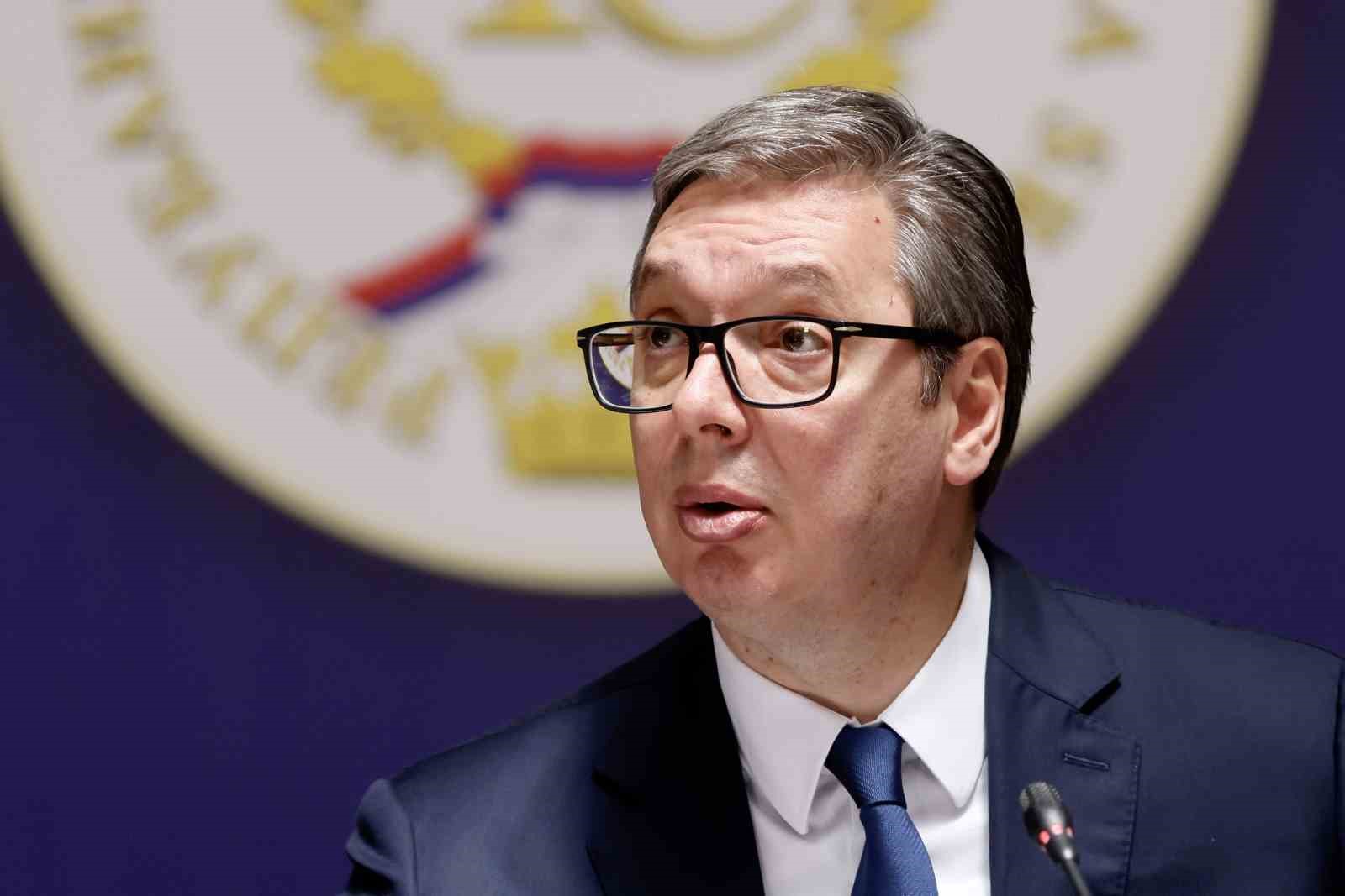 Vucic: “Çatışmaya hazırlanıyor “