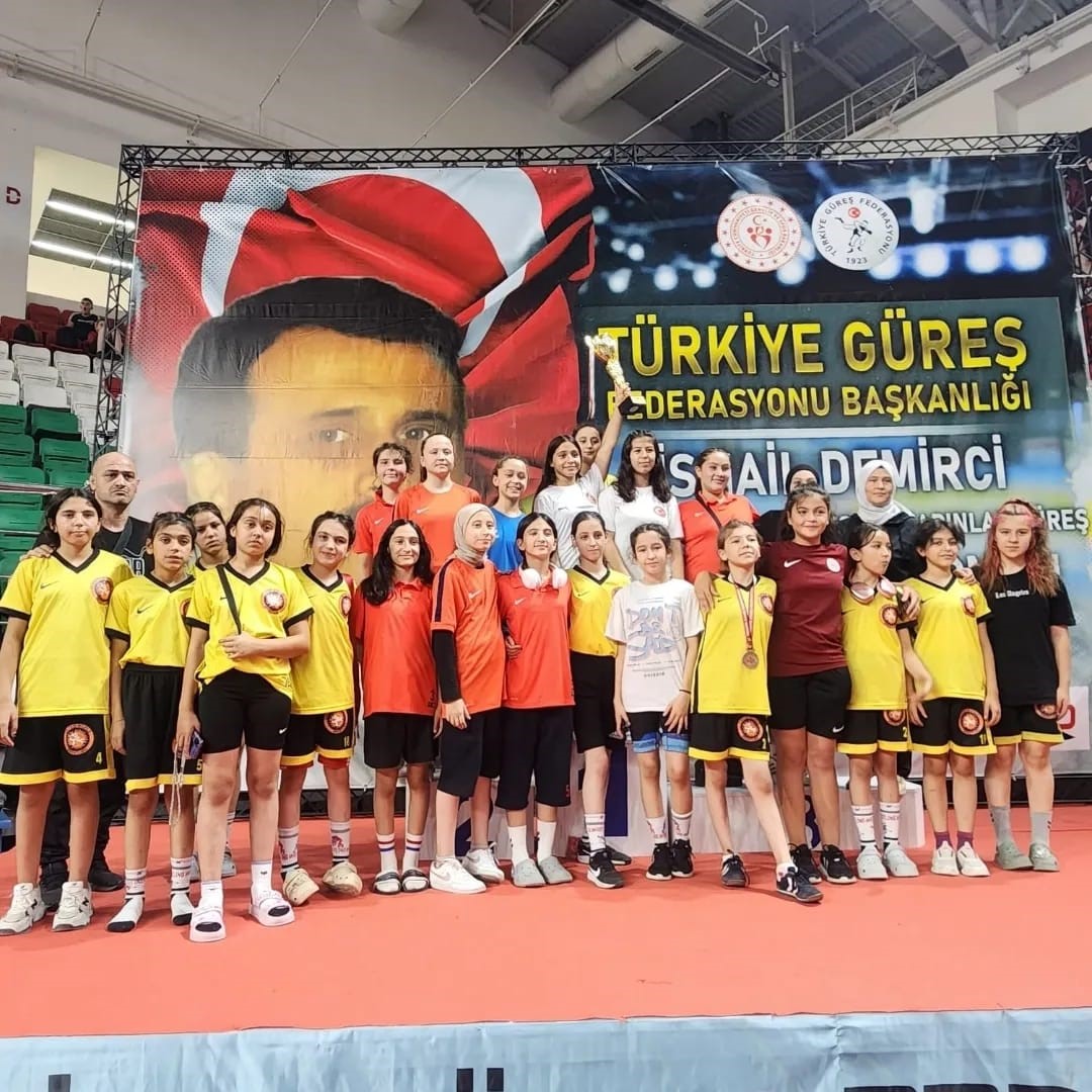 U-11 ve U-13 Türkiye Güreş Şampiyonası sona erdi