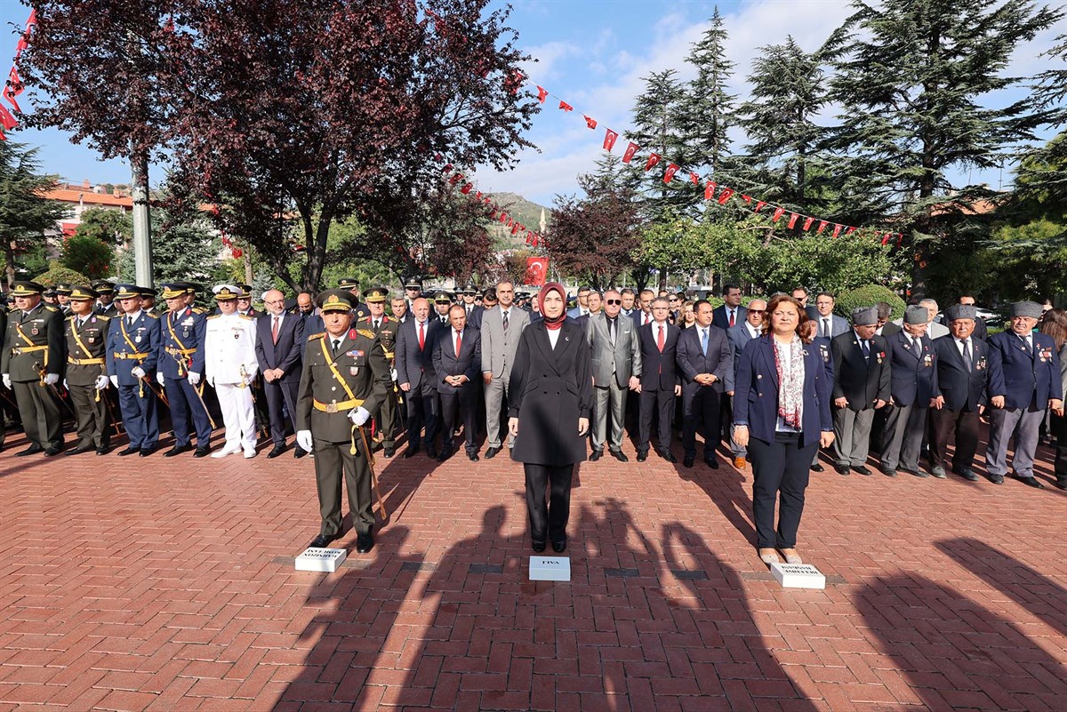 Zafer Bayramı coşkusu tüm Afyon’u sardı