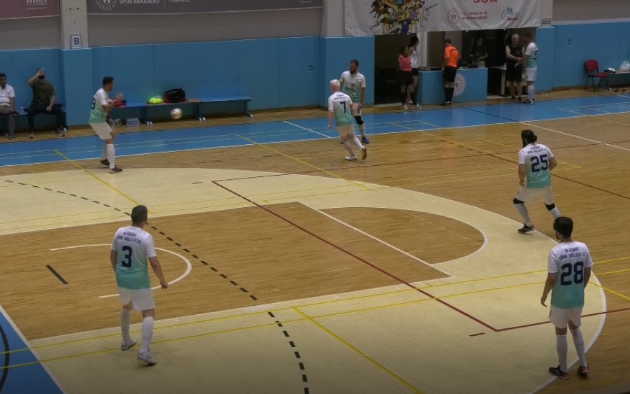 Az Görenler Futsal Turnuvası  Afyon’da devam ediyor