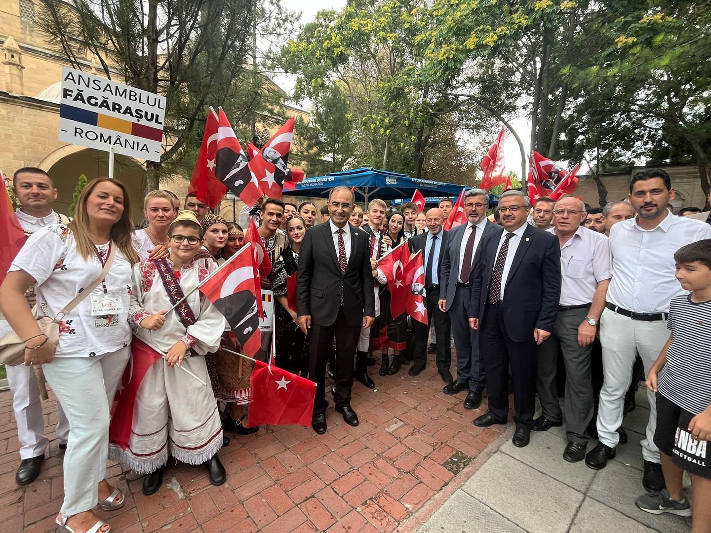 “Gönül dilinin çok  güzel incelikleri vardır”