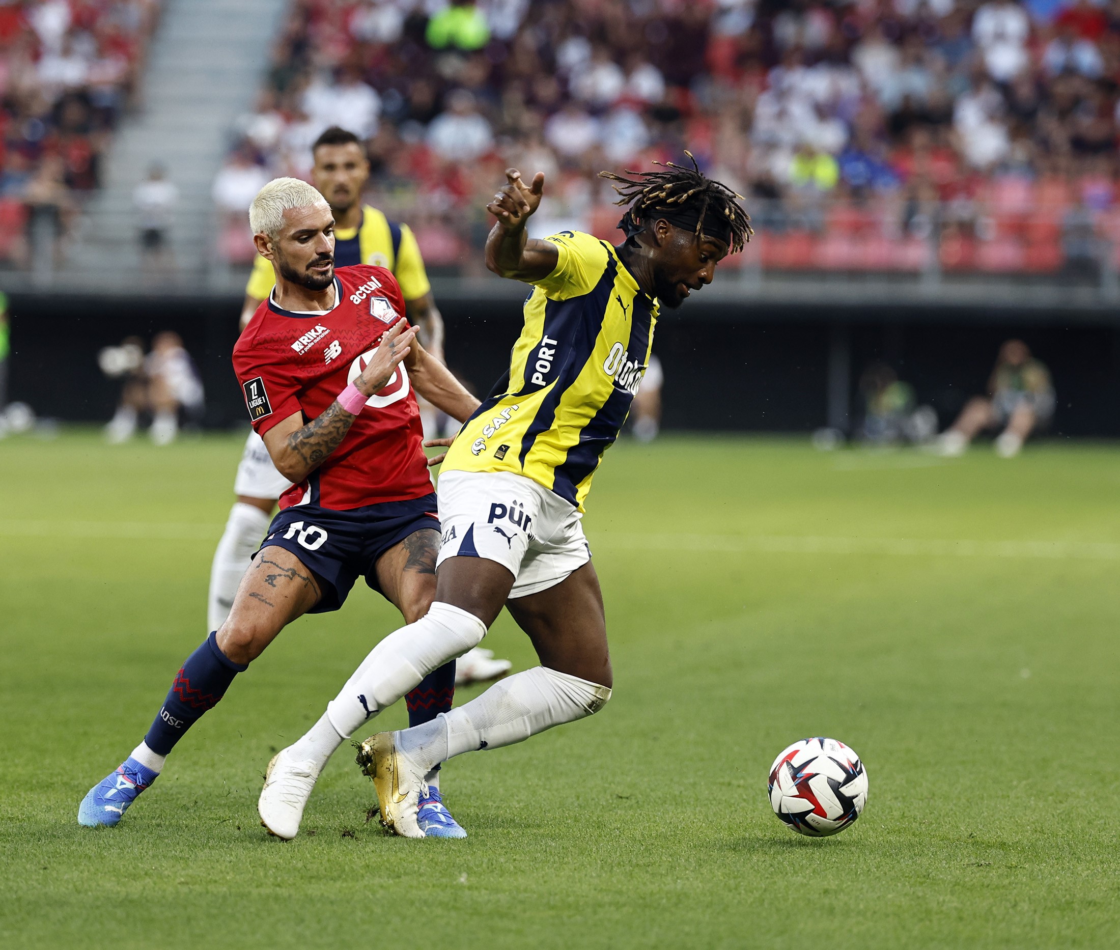 UEFA Şampiyonlar Ligi: Lille: 2 – Fenerbahçe: 1 (Maç sonucu)