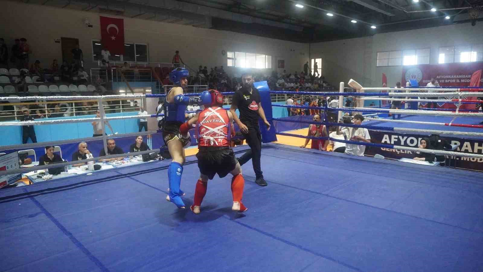 Afyonkarahisar’da muaythai iller arası Zafer Kupası başladı