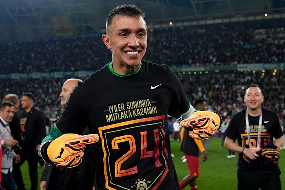 Muslera: “Vücudumun pili bitmedikçe mücadeleye devam edeceğim”