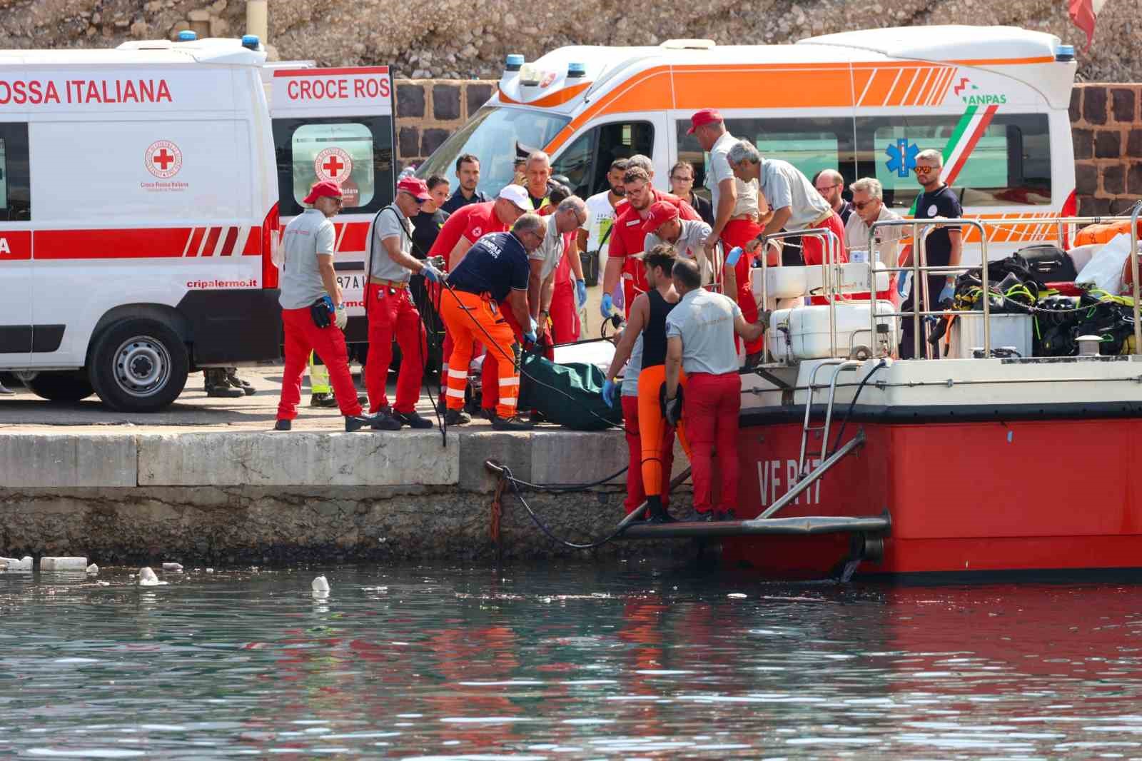 İtalya’daki yat kazasında 1 kişinin cansız bedenine ulaşıldı