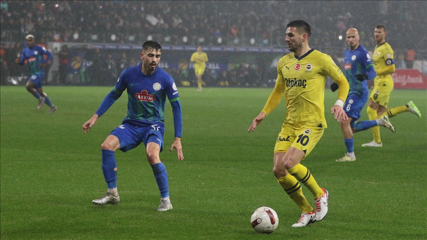 Fenerbahçe, Süper Lig’de yarın Çaykur Rizespor’a konuk olacak