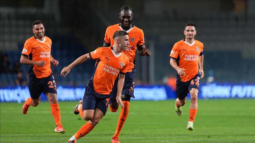 RAMS Başakşehir, UEFA Konferans Ligi’nde play-off turunda