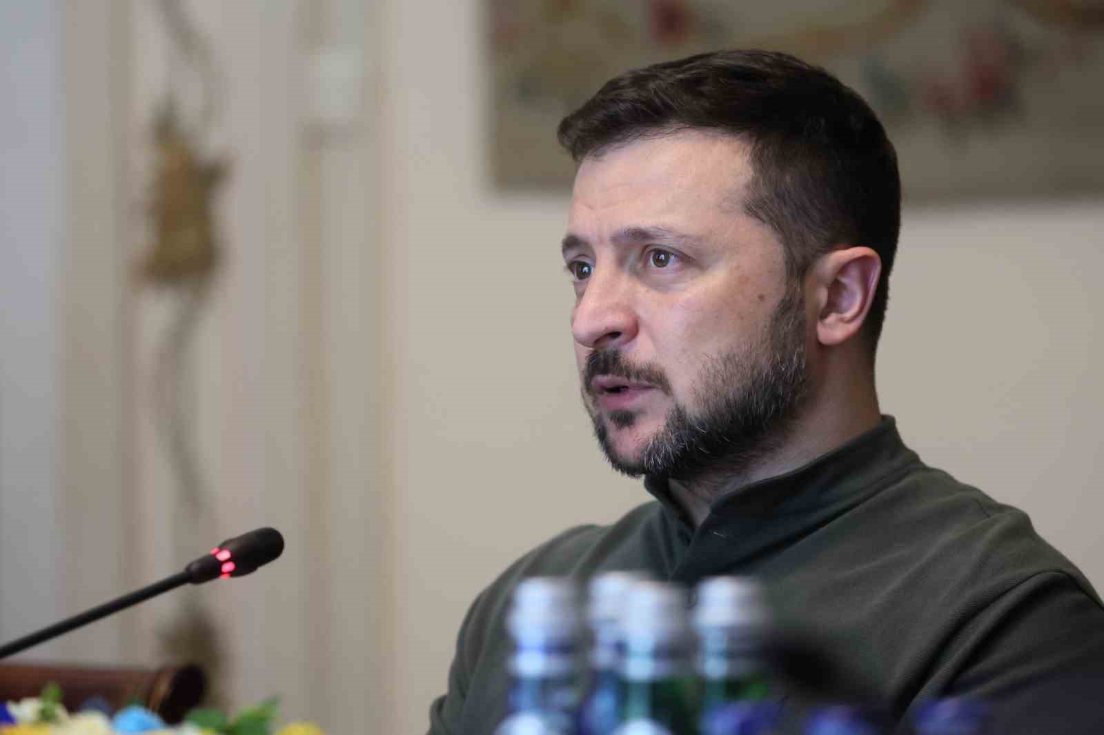 Zelenskiy: “Ukrayna ordusu savaşı saldırganın topraklarına taşıdı”