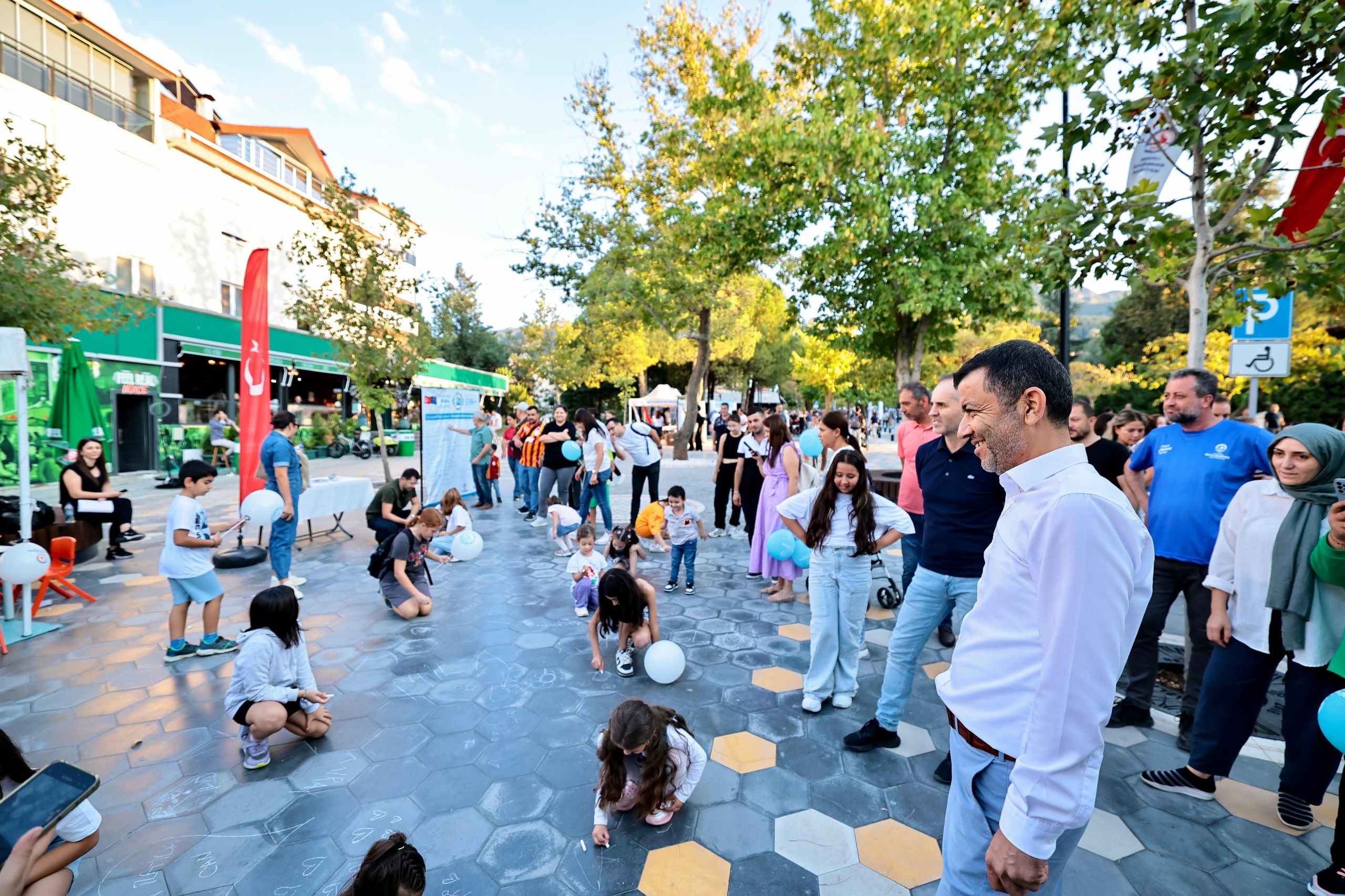 7’den 70’de onbinlerce  Denizlili hareketi seçti