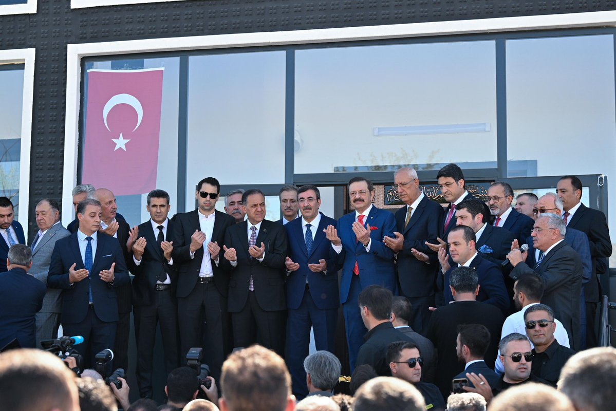 Türkiye Cumhurbaşkanı Yardımcısı’dan Bingöl’de Cami Açılışı