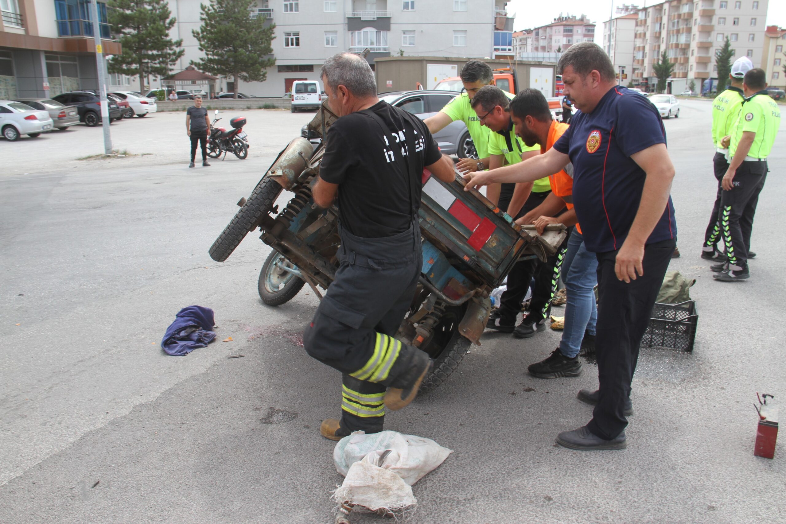 Devrilen 3 tekerli motosikletin  sürücüsü hayatını kaybetti