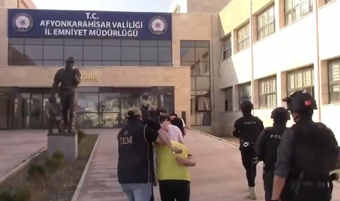 Afyonkarahisar’da, polis ekipleri tarafından