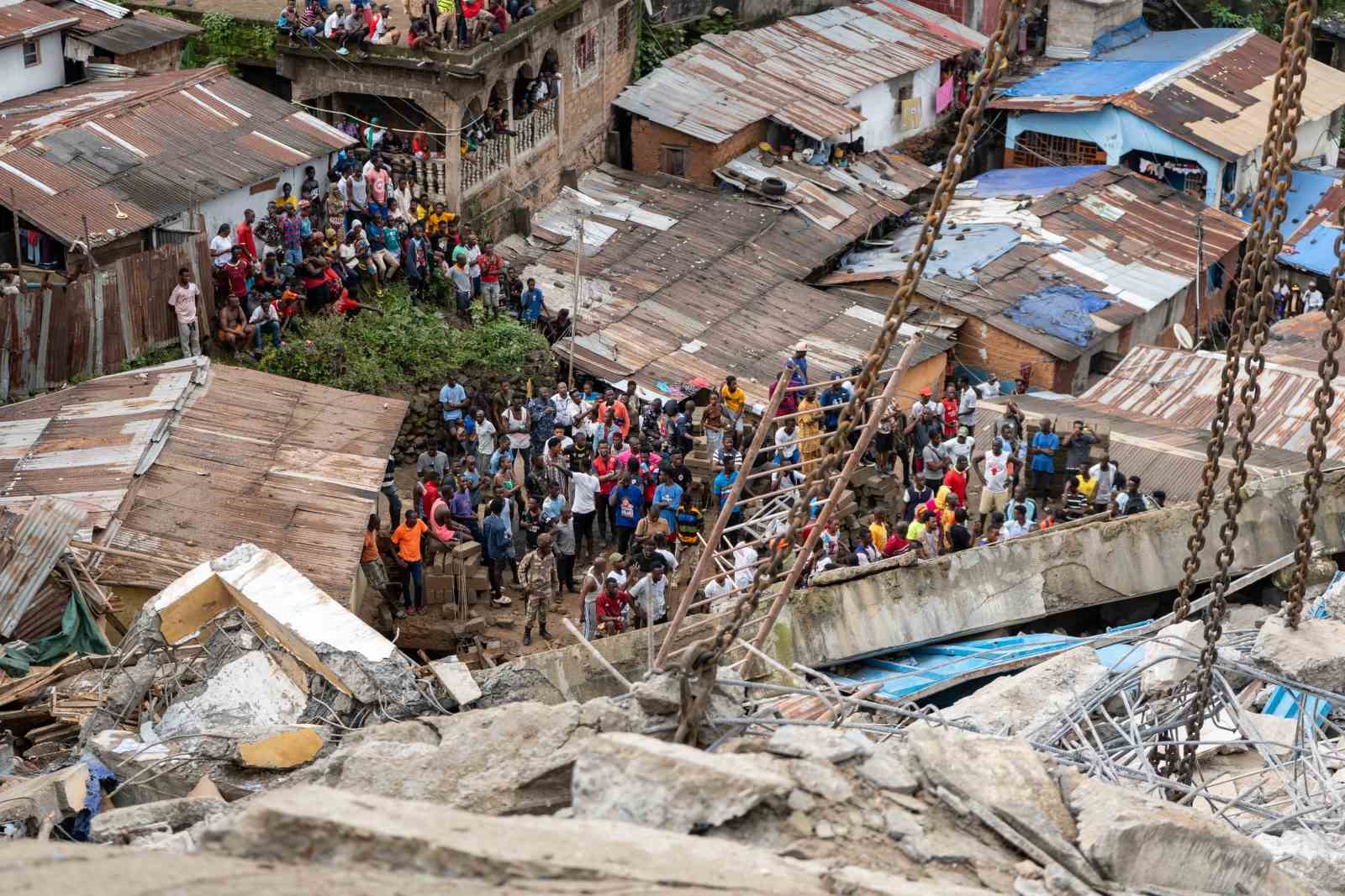 Sierra Leone’de bina çöktü: 8 ölü