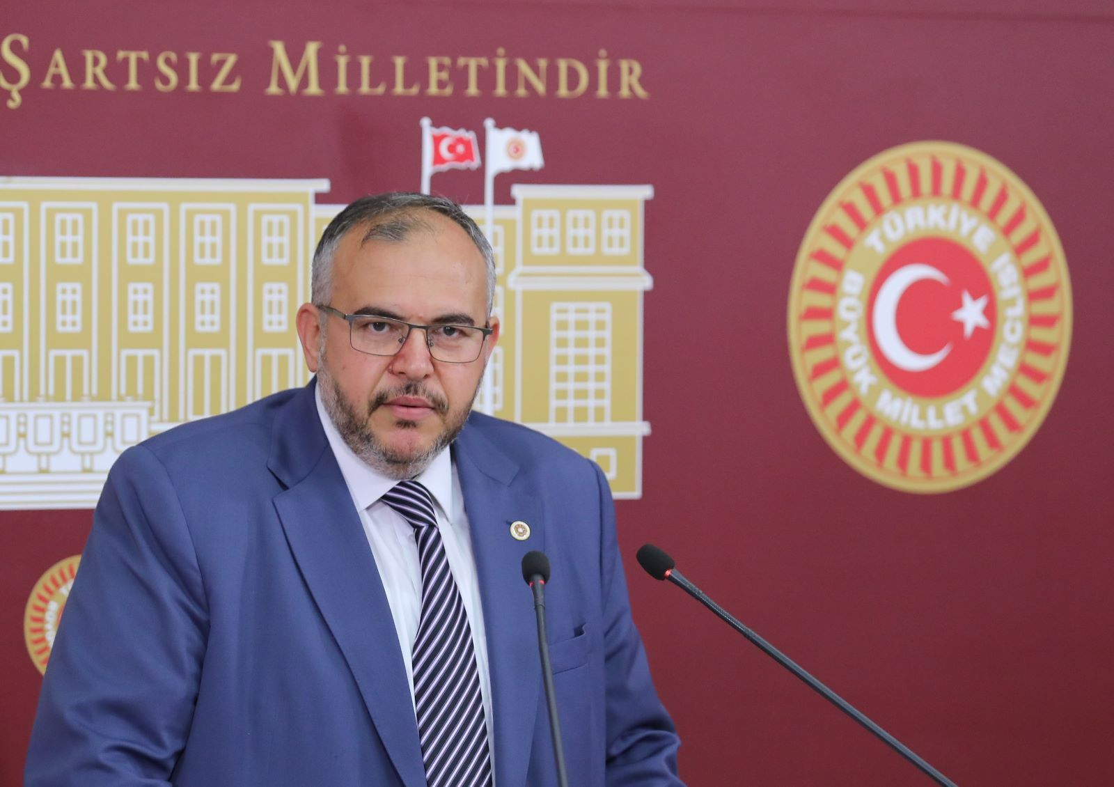 “Esnafın üzerindeki vergi yükü hafifletilmeli”