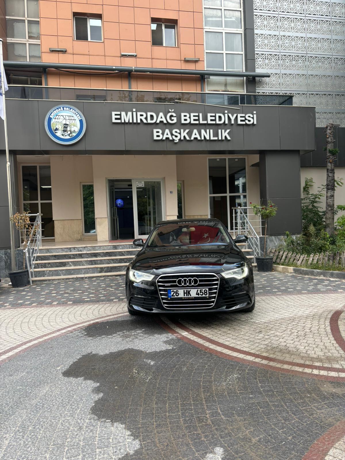 Başkan Koyuncu aracını hibe etti