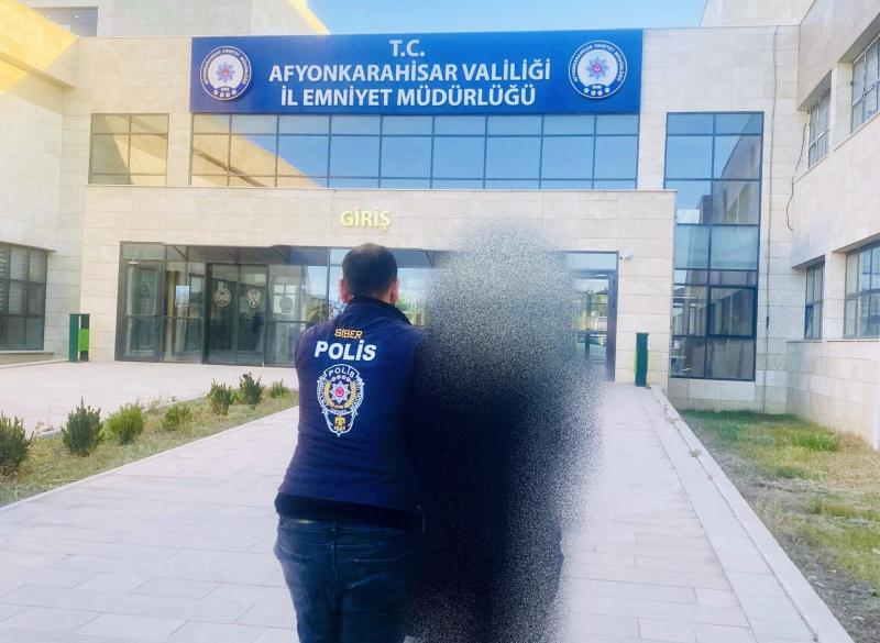 Afyon polisi, tek tek topluyor