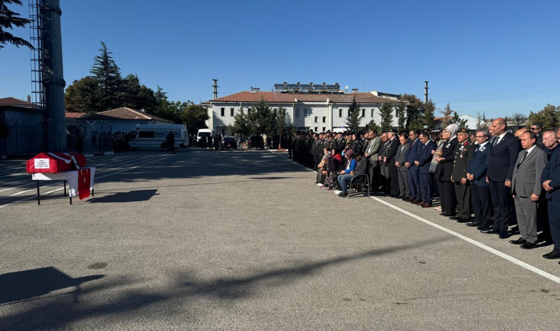  Afyonkarahisar'da senelik izin dönüşü