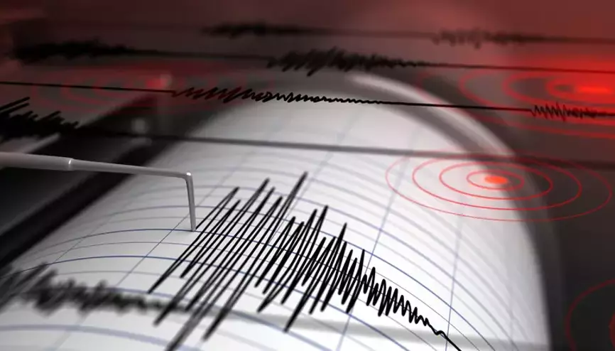 Afyonkarahisar’da deprem anı güvenlik kameralarında