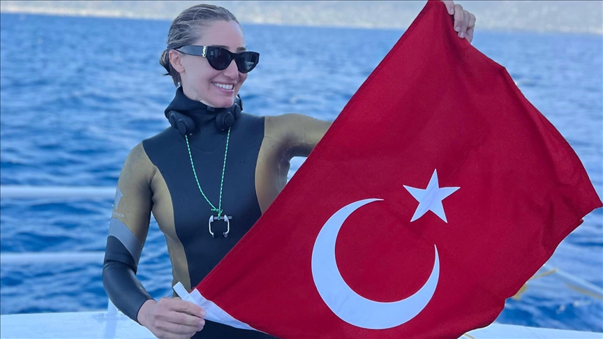 Şahika Ercümen, Serbest Dalış Dünya Şampiyonası’nda ikinci kez Türkiye rekoru kırdı