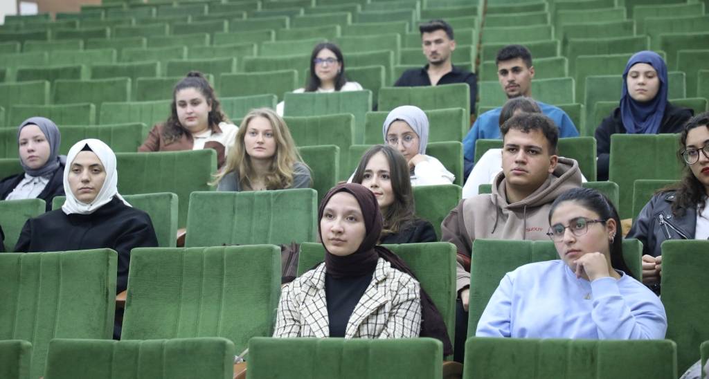 Öğrenci topluluk ve kulüp başkanları istişare toplantısı