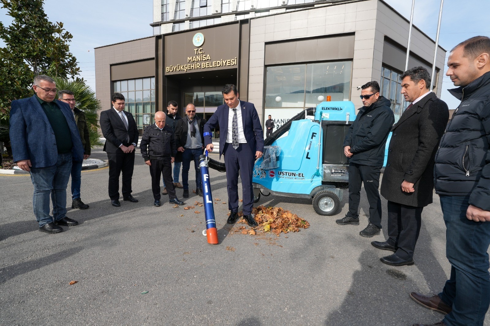 Manisa’yı filler temizleyecek