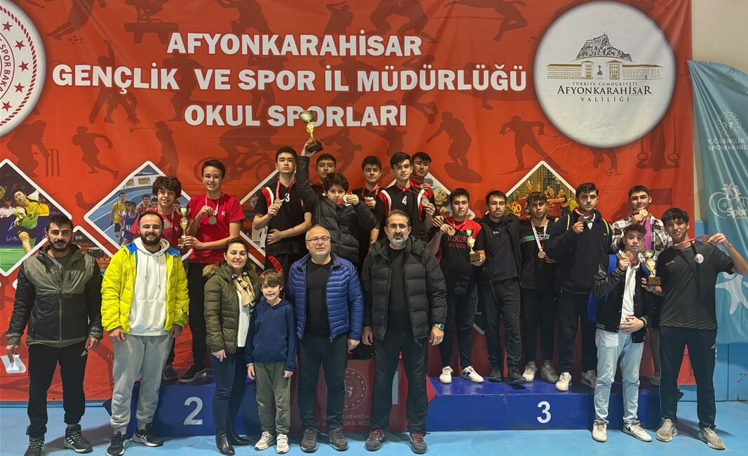 Okul Sporları Genç Erkekler