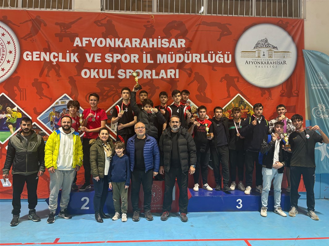 “Okul Sporları gençlerin gelişimine katkı sağlıyor”