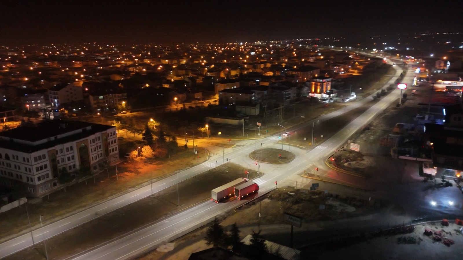 Bolvadin çevre yolu aydınlığa kavuştu