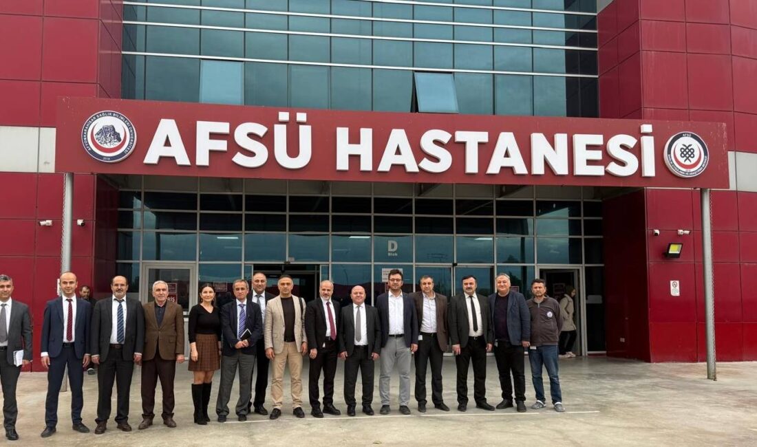 Kocaeli Üniversitesi Hastanesi yöneticileri,