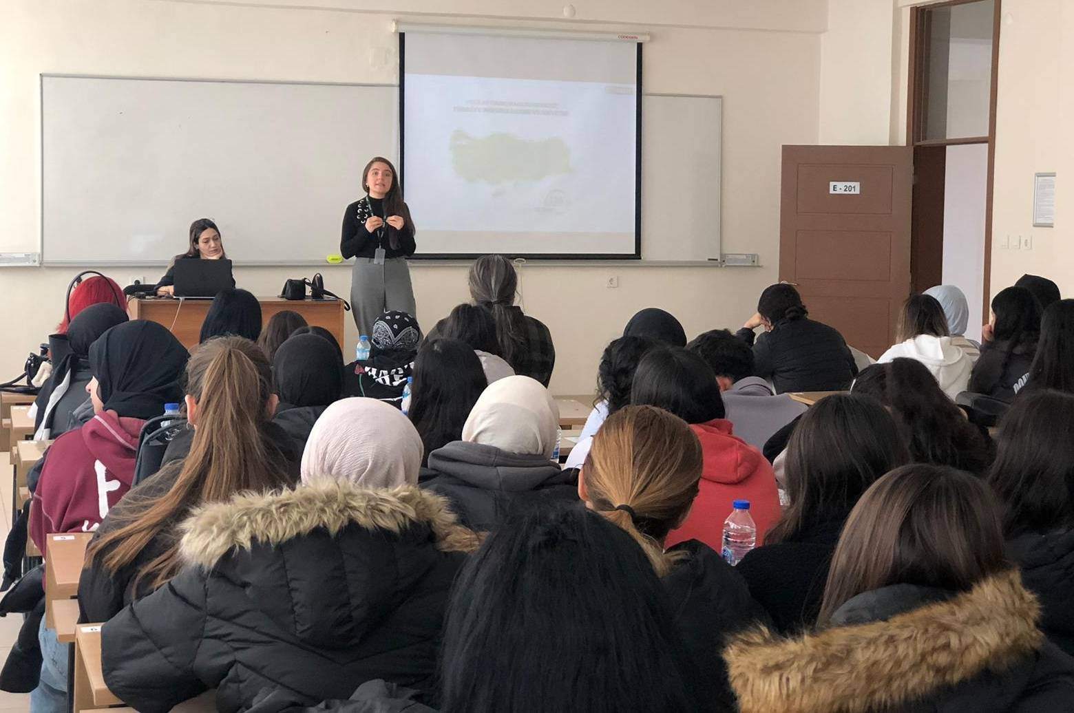  Madde bağımlılığı ile mücadele seminerleri yapıldı