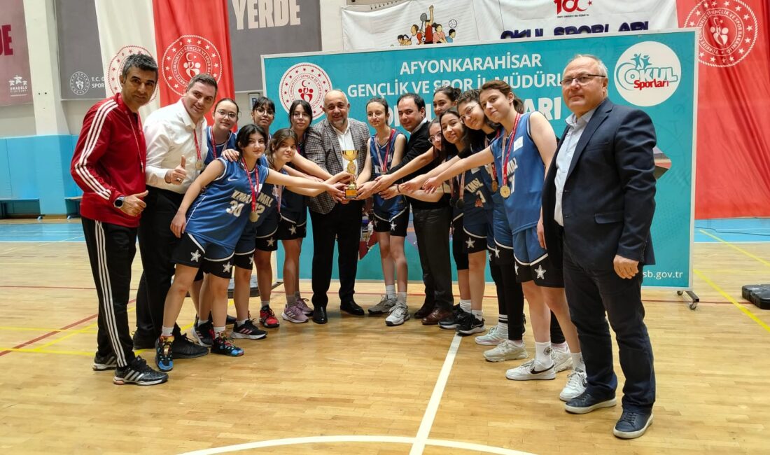 Basketbolda Afyonkarahisar Liseler Arası