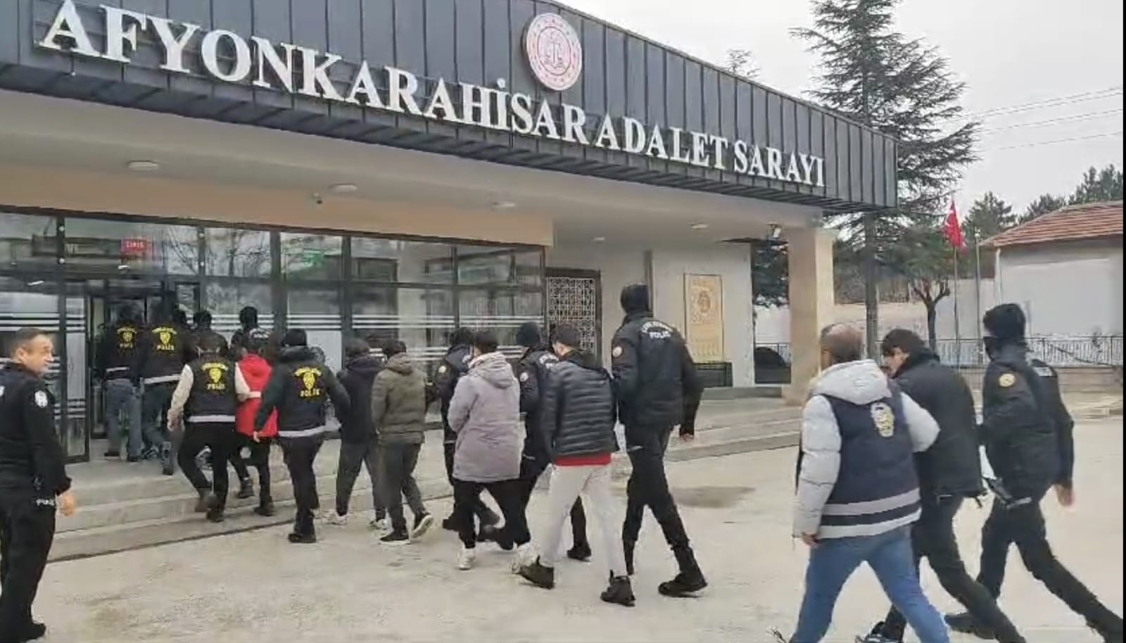 Afyonkarahisar’da dolandırıcı avı!