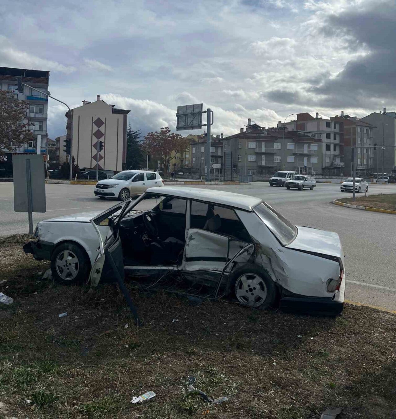 Afyonkarahisar’da trafik kazası, 3 yaralı