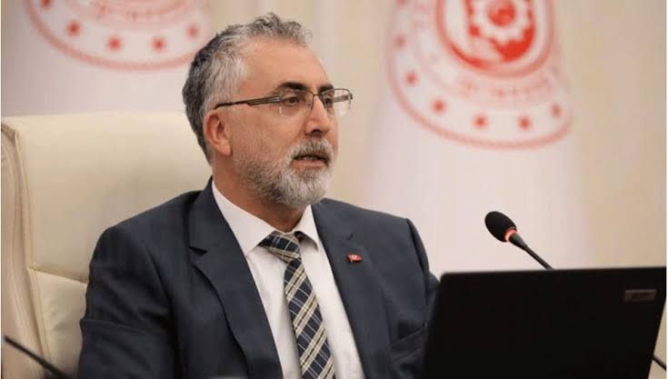 BAKAN IŞIKHAN, 2025 YILI İÇİN ASGARİ ÜCRETİ AÇIKLADI!